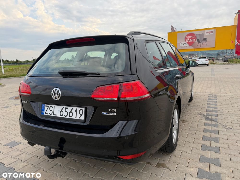 Volkswagen Golf 1.6 TDI BlueMotion Technology Comfortline - 16