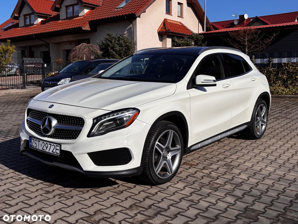Mercedes-Benz GLA 250 4Matic 7G-DCT AMG Line - 5