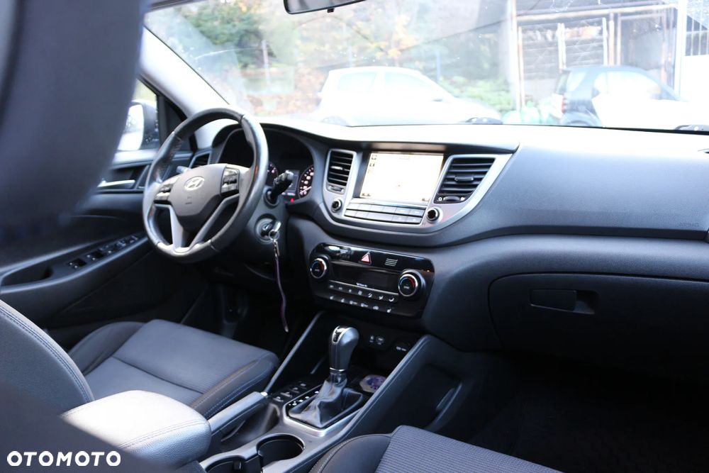 Hyundai Tucson blue 1.7 CRDi 2WD DCT Style - 14