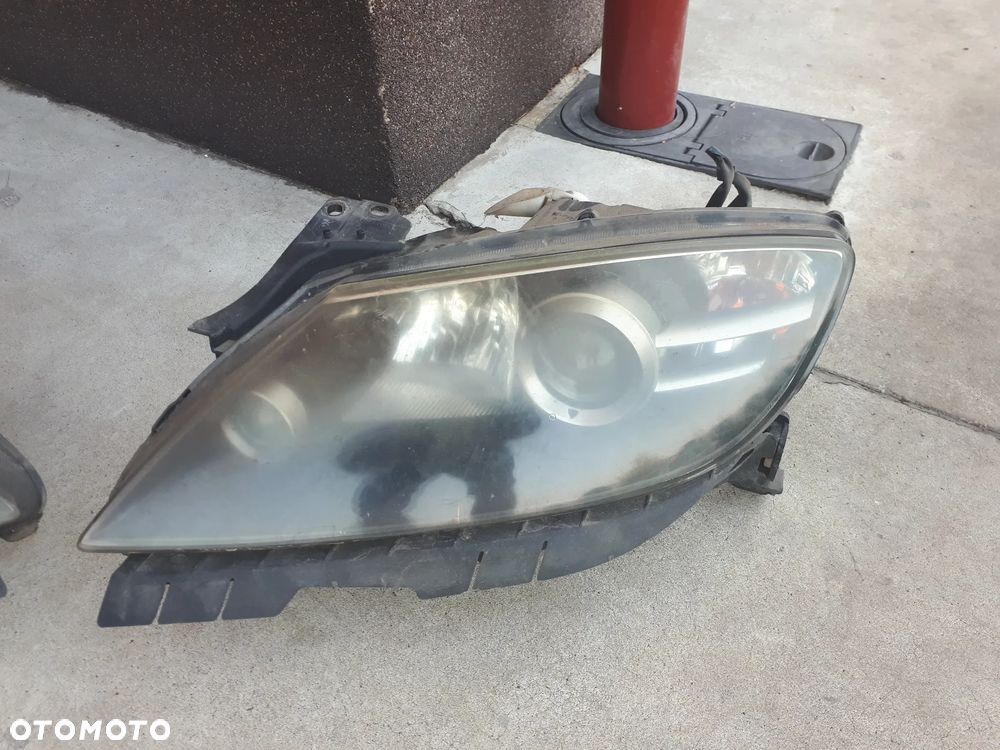 MAZDA RX-8 03-09 LAMPA PRZÓD PRZEDNIA PRAWA SOCZEWKA - 2