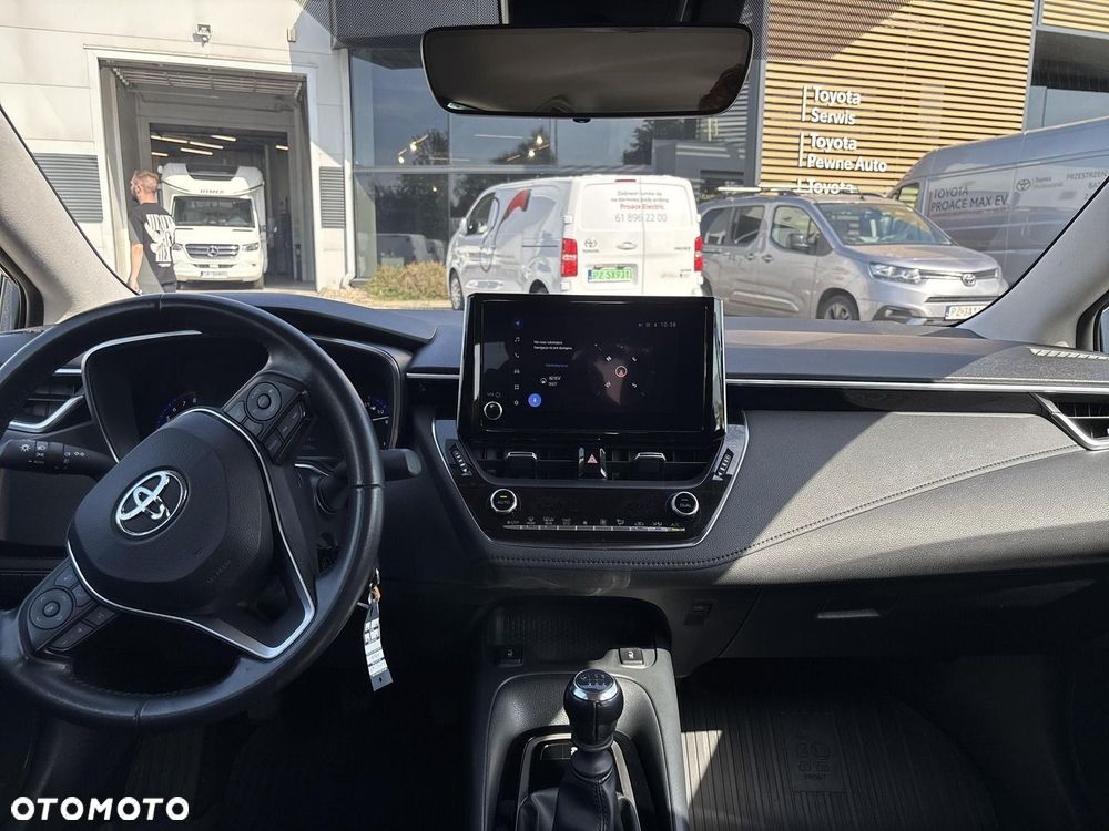 Toyota Corolla - 15