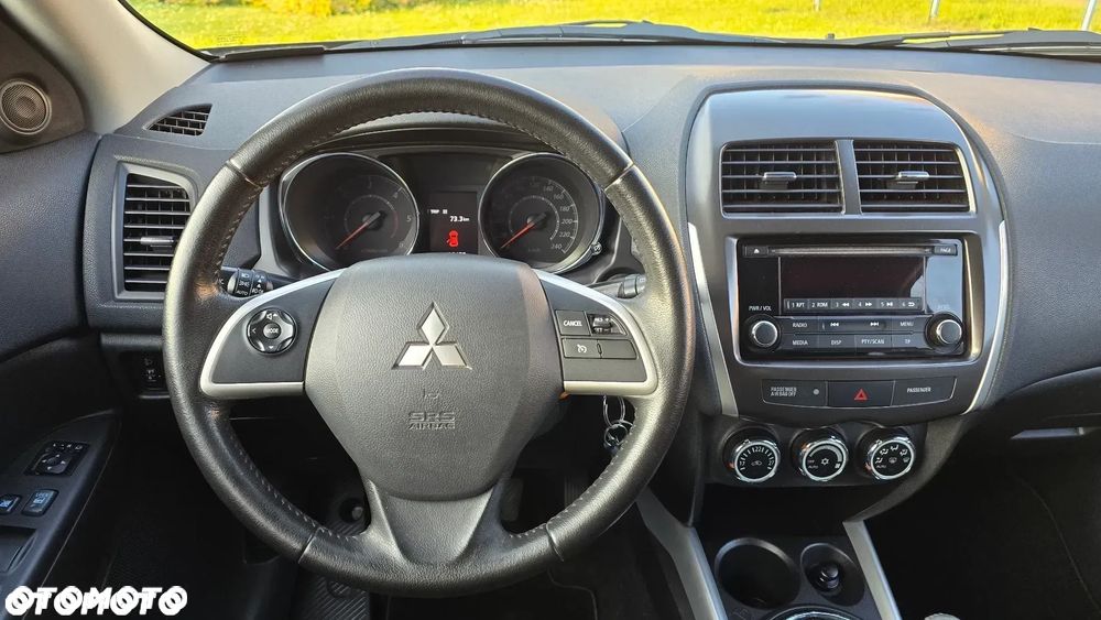Mitsubishi ASX - 14