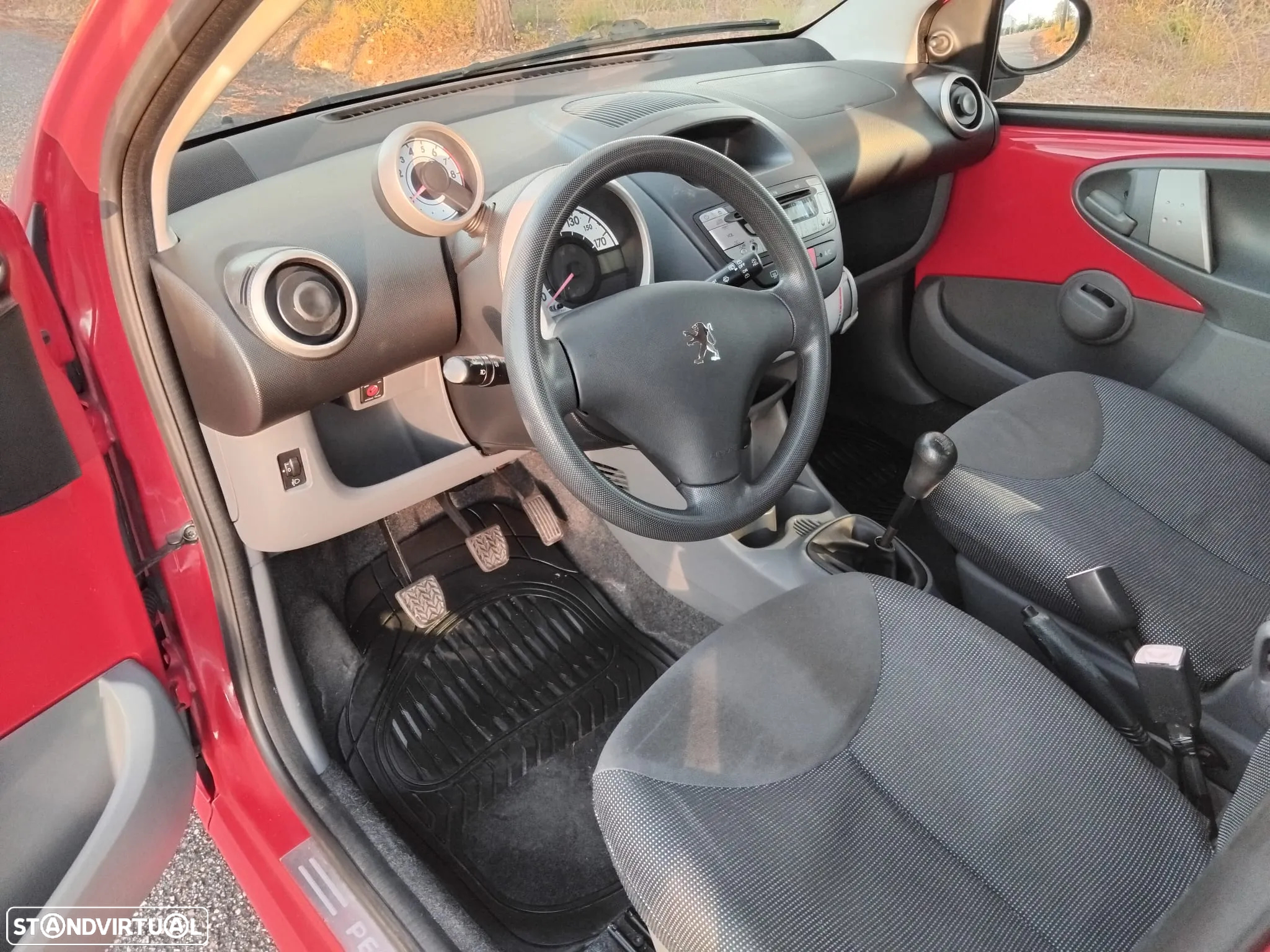 Peugeot 107 1.0 Trendy - 7