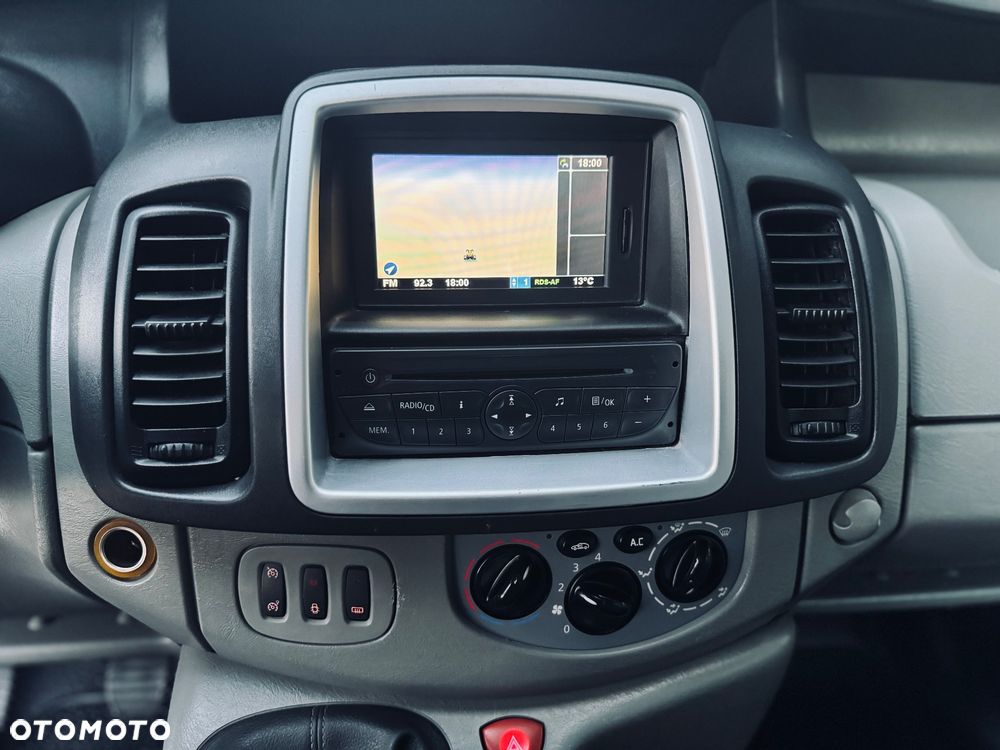 Renault Trafic - 21