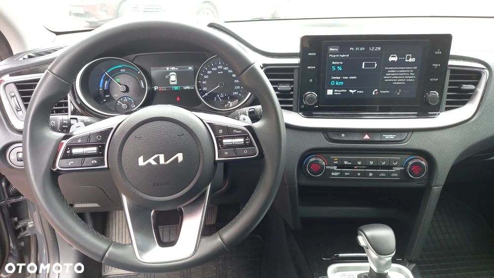 Kia XCeed 1.6 GDI PHEV L DCT - 10