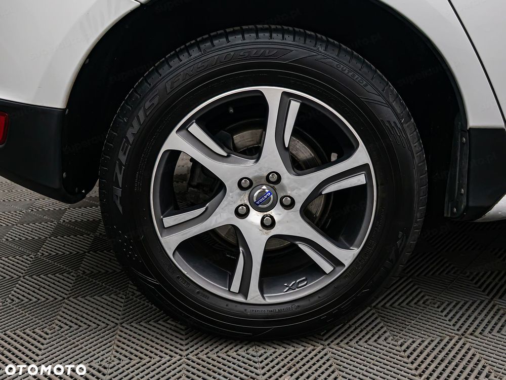 Volvo XC 60 - 35