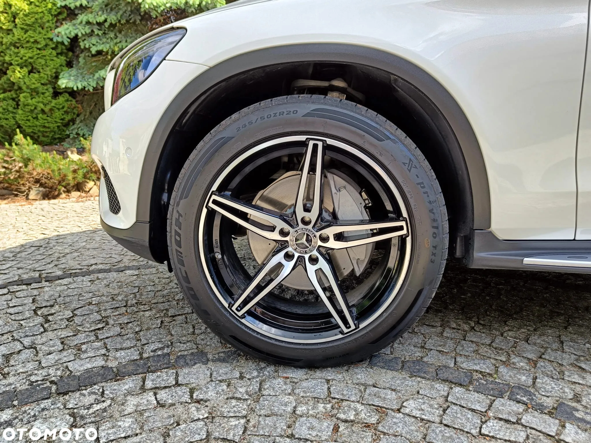 Mercedes-Benz GLC - 8