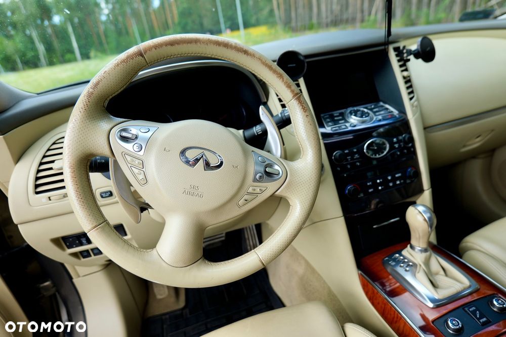 Infiniti FX FX30d S Premium - 13