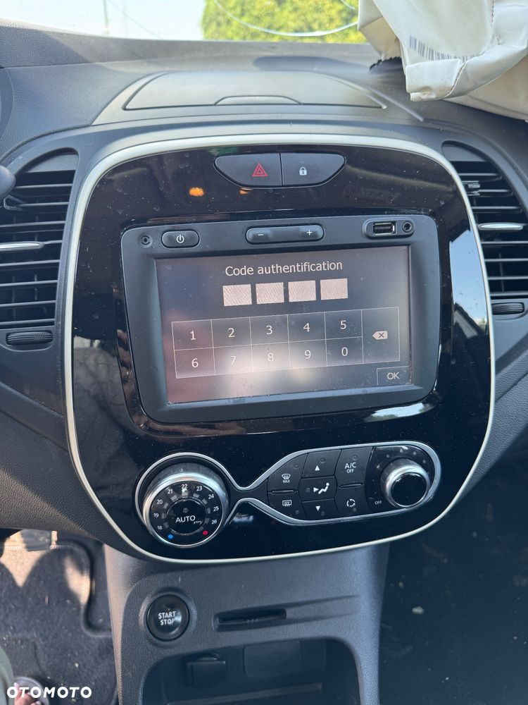 Renault Captur - 21