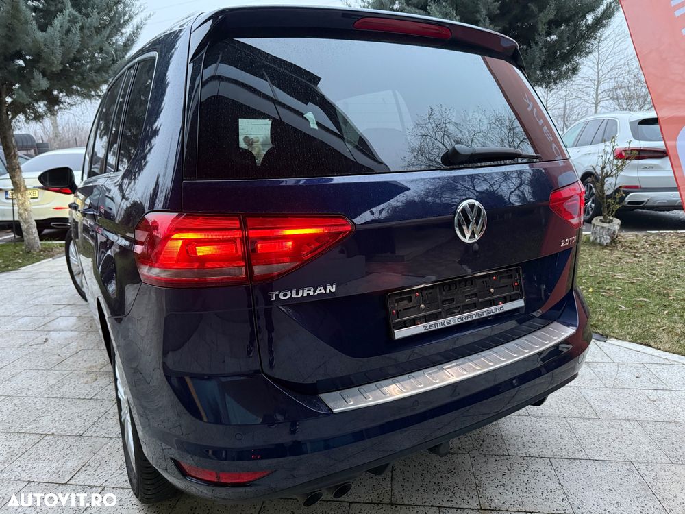 Volkswagen Touran 2.0 TDI SCR DSG Highline - 12