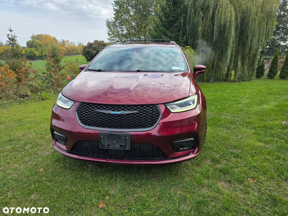 Chrysler Pacifica - 3
