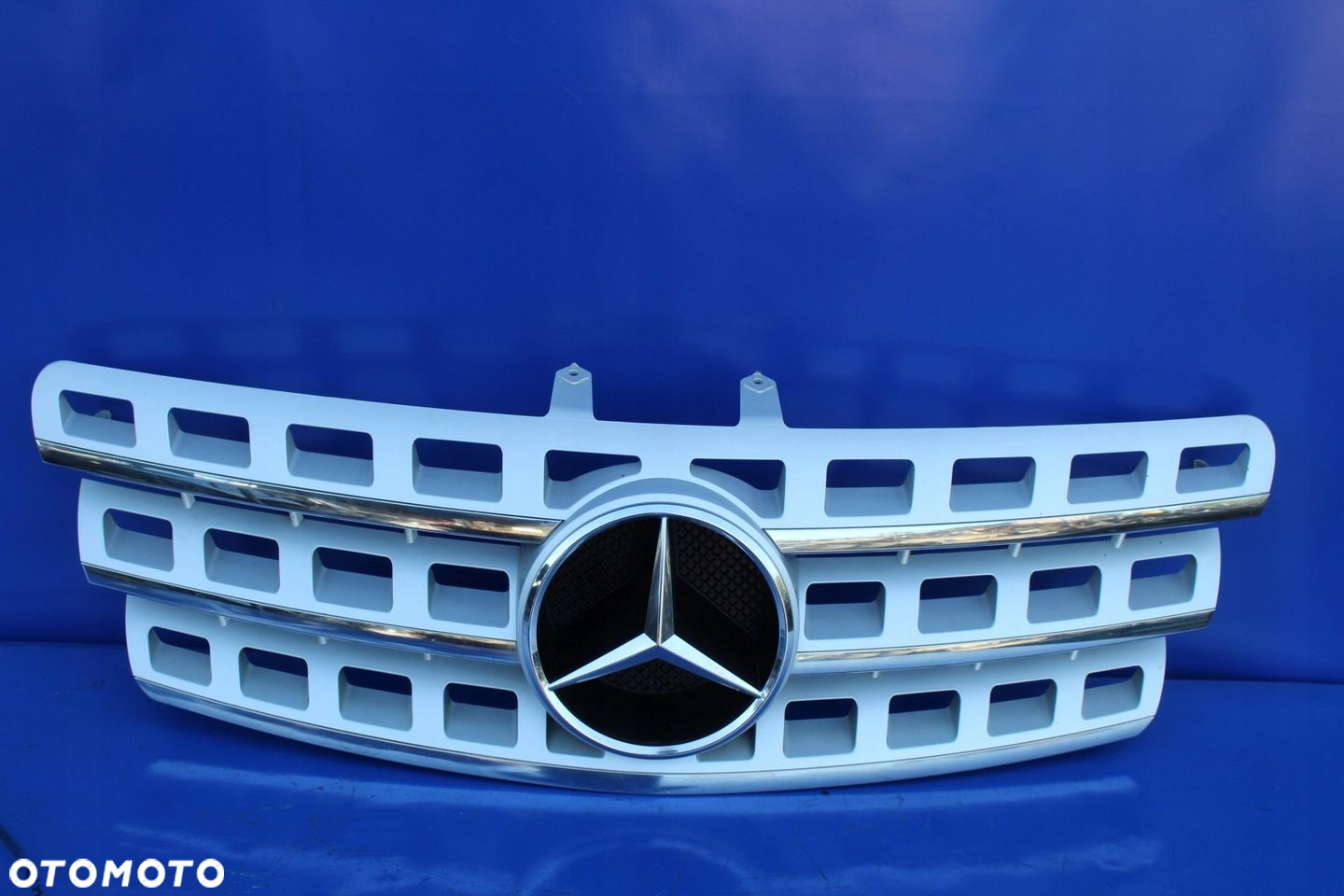 Grill atrapa chłodnicy Oryginał stan BDB Mercedes ML W164 Lift A1648802085 - 4