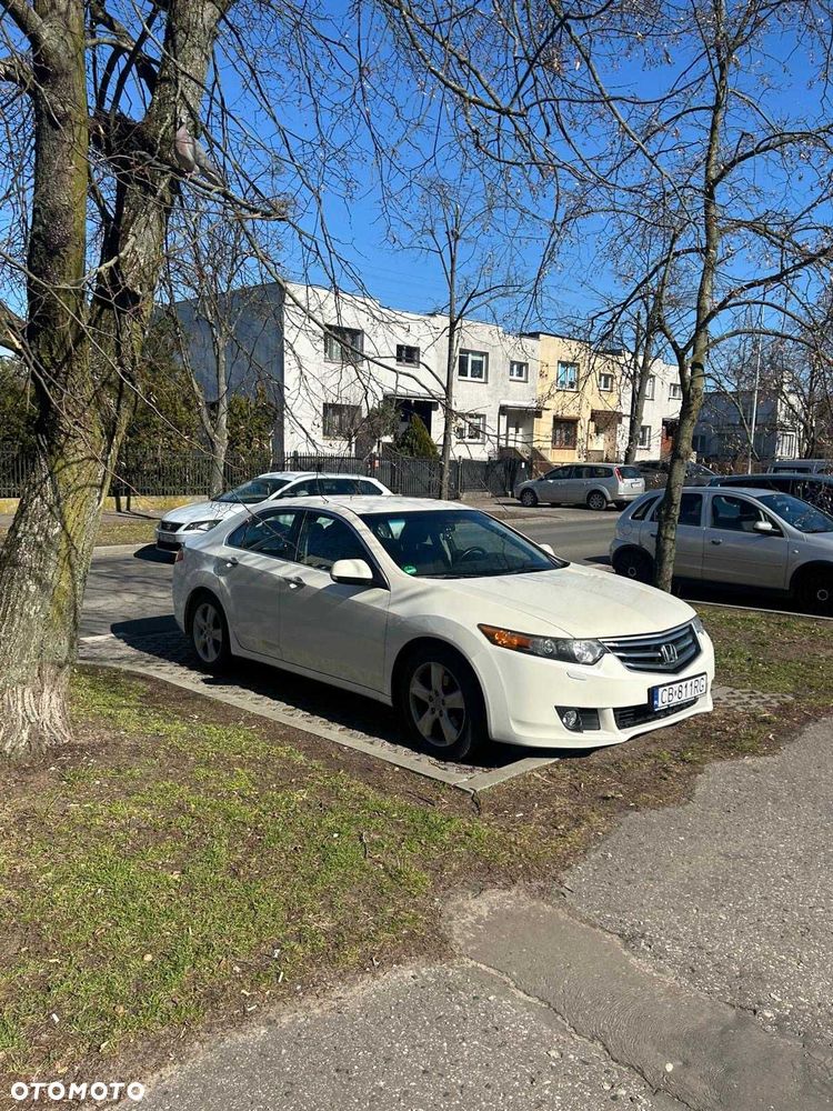 Honda Accord - 2
