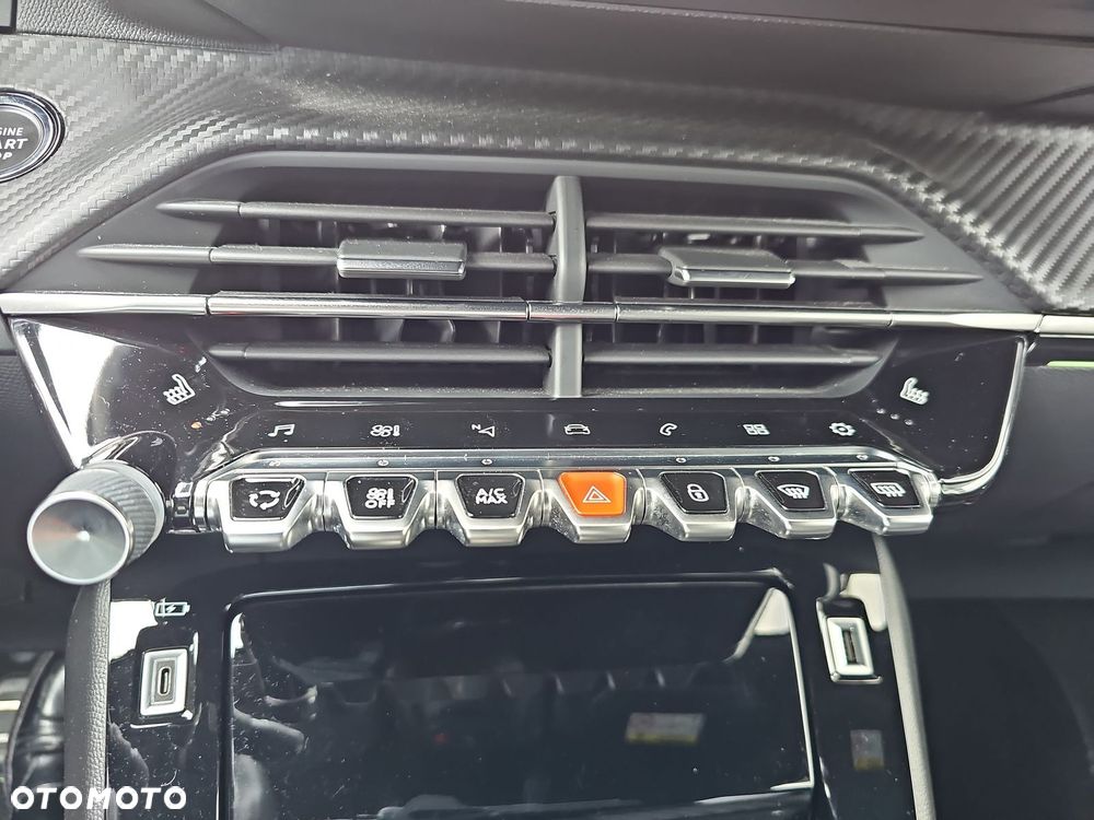 Peugeot 2008 1.2 PureTech GT S&S EAT8 - 21