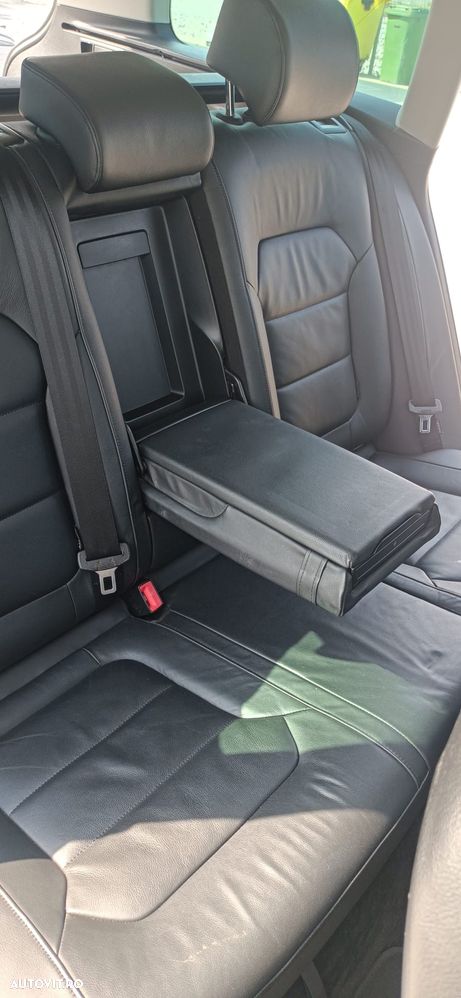 Volkswagen Passat Variant 2.0 TDI Comfortline DPF DSG - 13