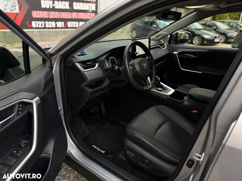 Toyota RAV4 - 2