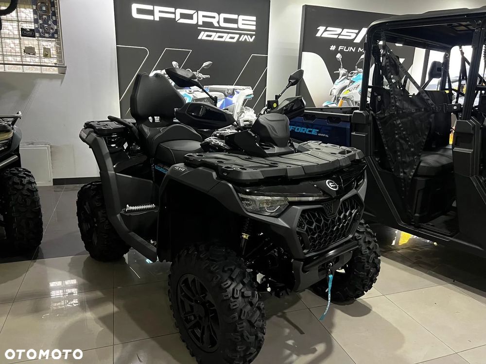 CFMoto CForce - 17