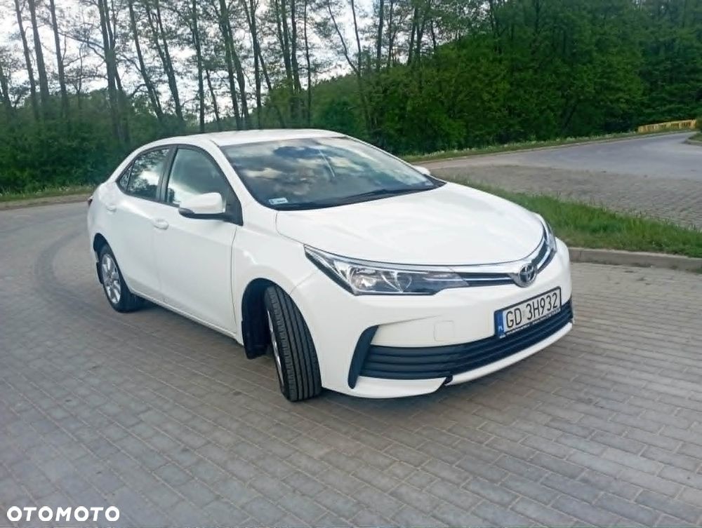 Toyota Corolla 1.4 D-4D Active - 13