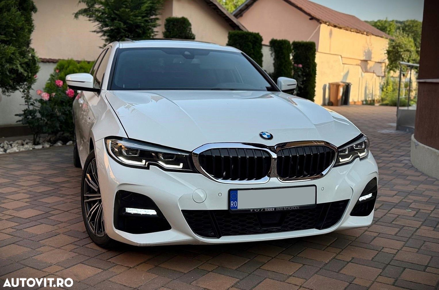 BMW Seria 3 320d xDrive AT M Sport - 9