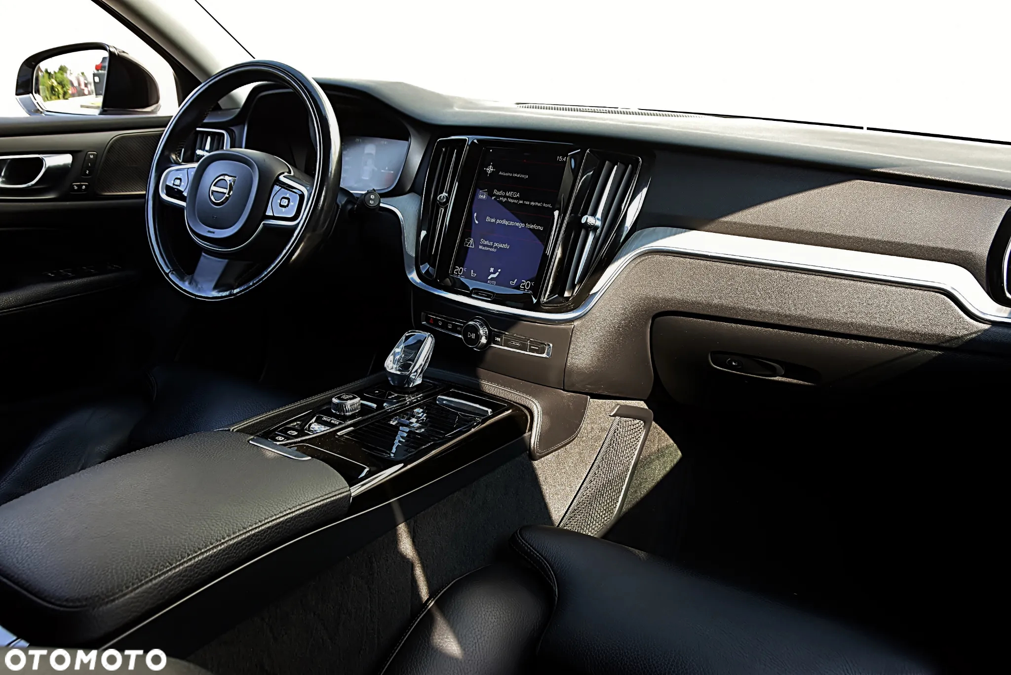 Volvo V60 T6 AWD Recharge Geartronic Inscription Expression - 25