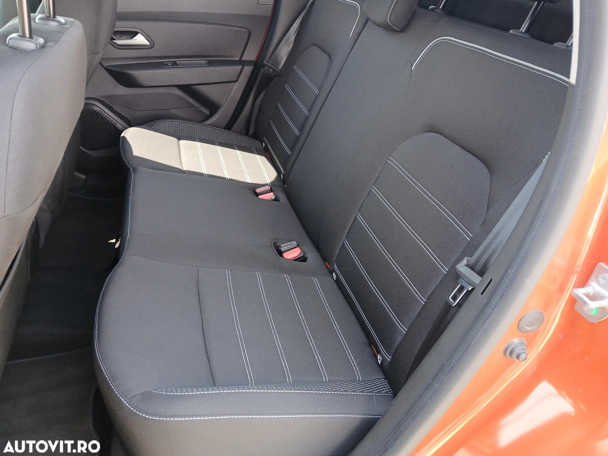 Dacia Duster TCe 150 EDC Journey - 10
