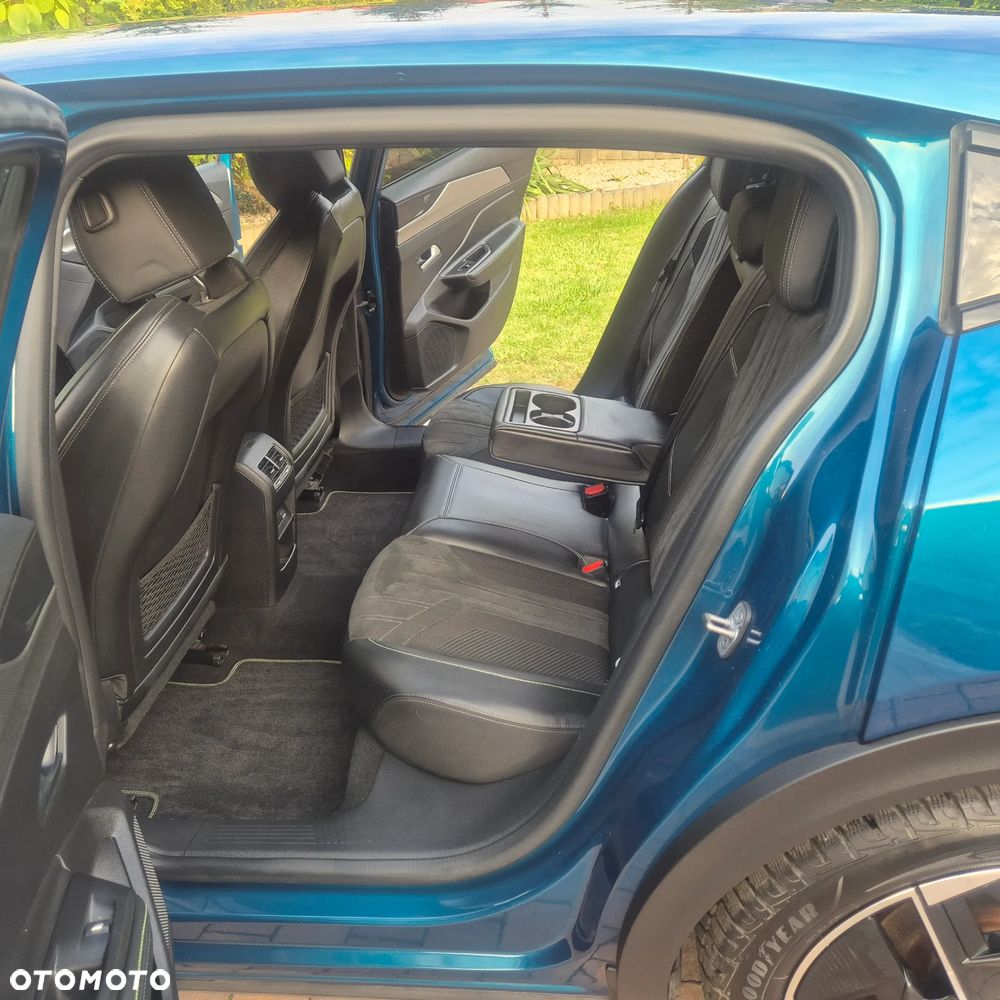 Peugeot 408 180 e-EAT8 GT - 14