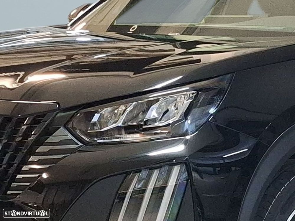 Peugeot e-2008 54 kWh Allure - 3