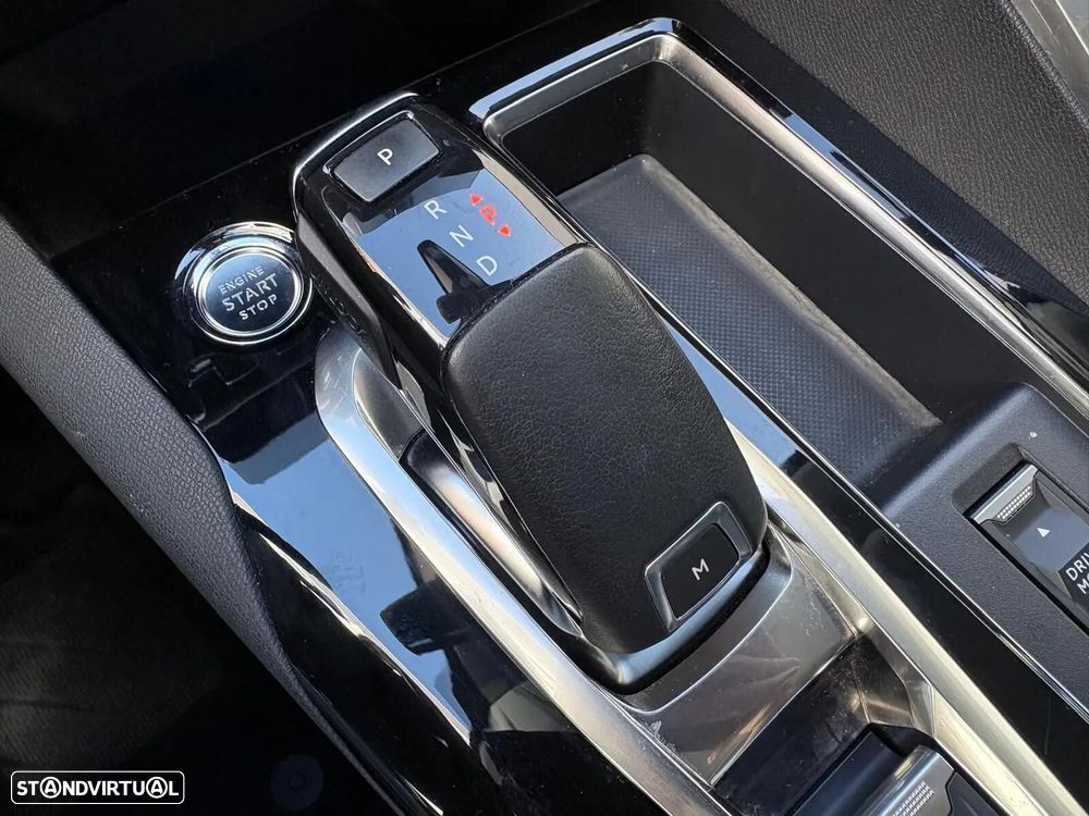 Peugeot 5008 1.2 PureTech Allure EAT8 - 55