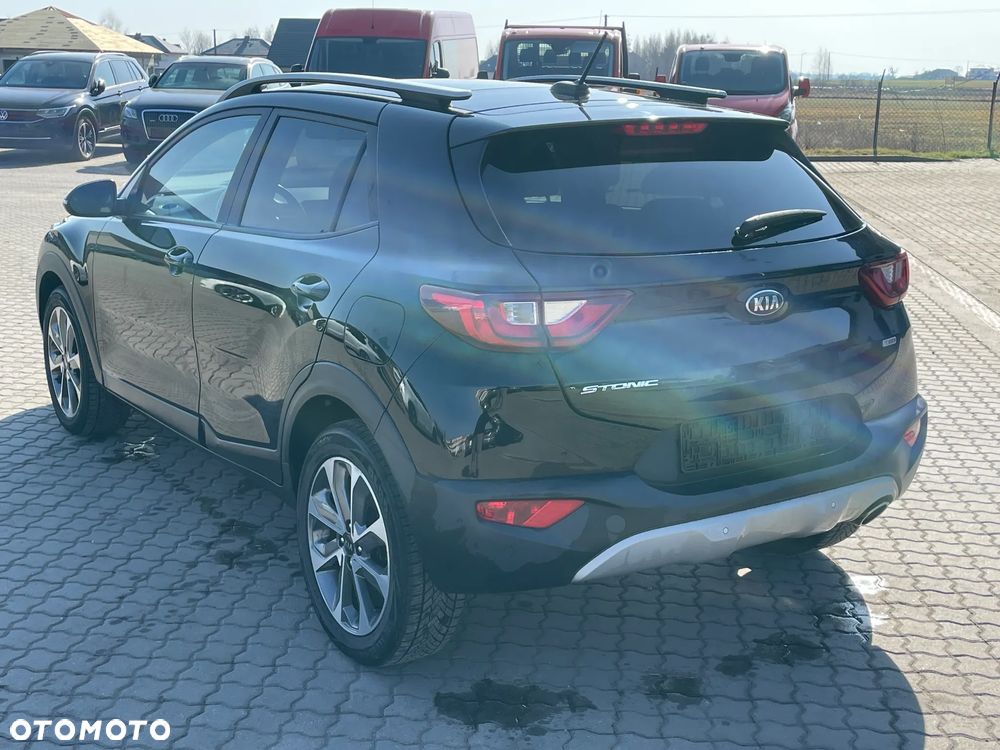 Kia Stonic - 13