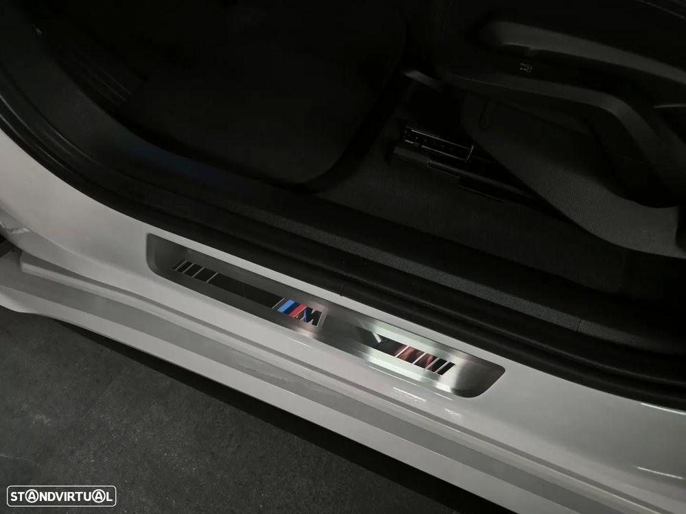BMW iX1 xDrive30 Pack Desportivo M - 46