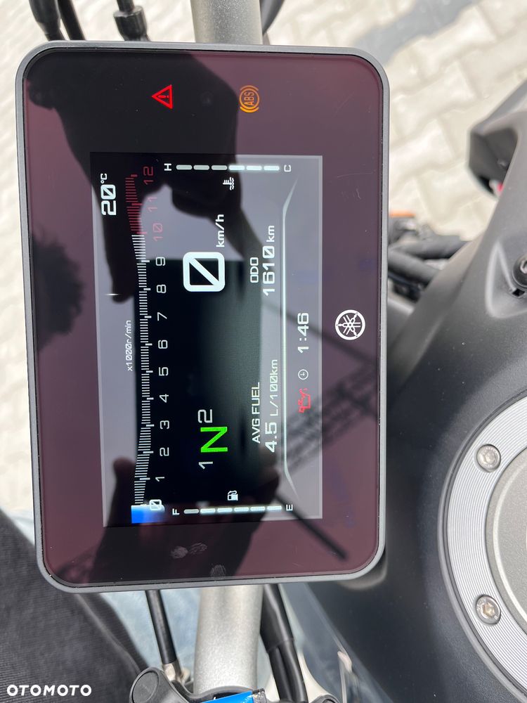 Yamaha MT - 7