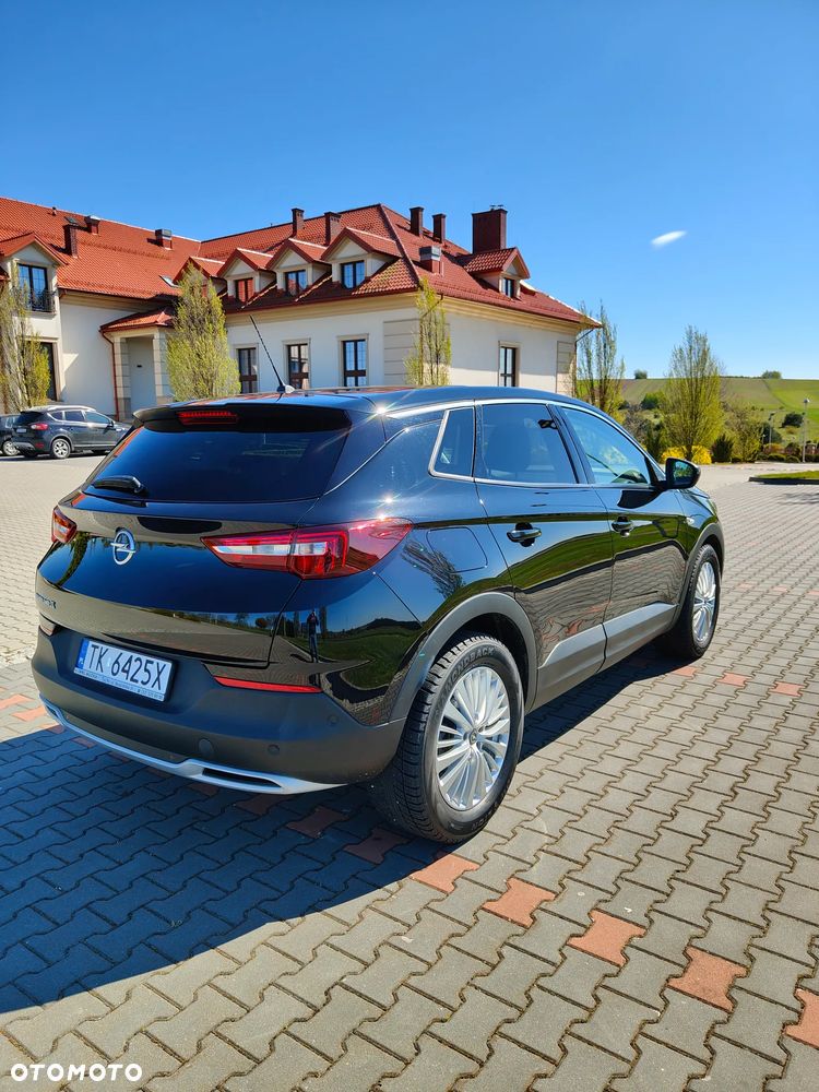 Opel Grandland X 1.2 T Enjoy S&S - 3