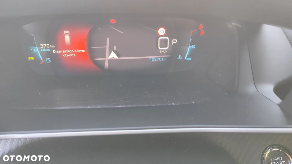 Peugeot 2008 PureTech 130 EAT8 GT - 16