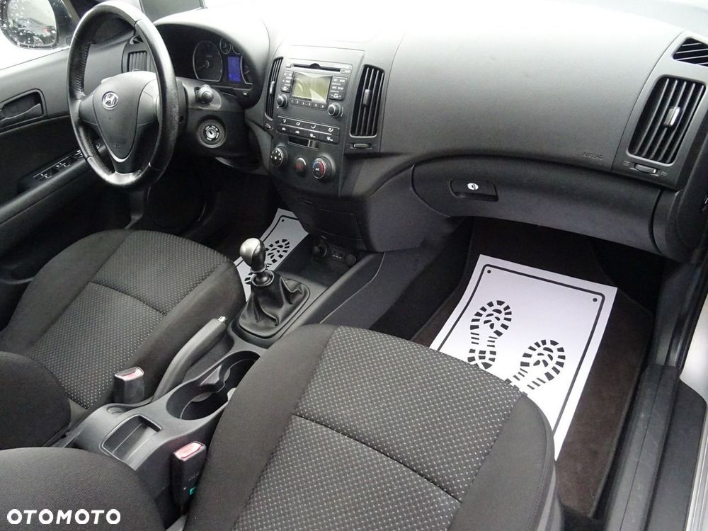 Hyundai i30 1.4 Classic + EU5 - 11