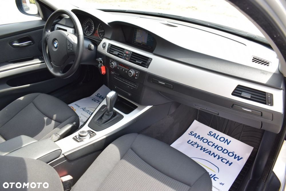 BMW Seria 3 - 24