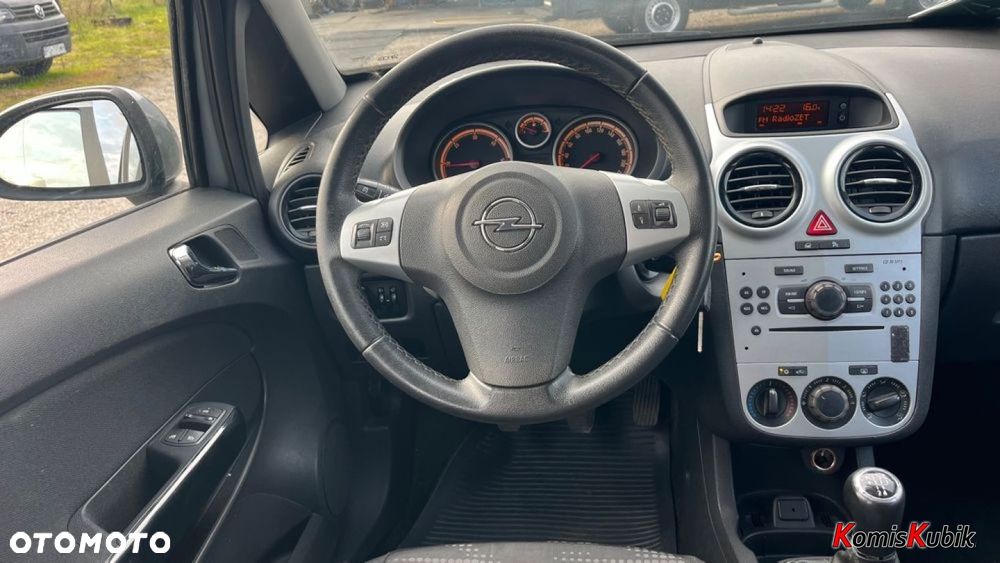 Opel Corsa - 11