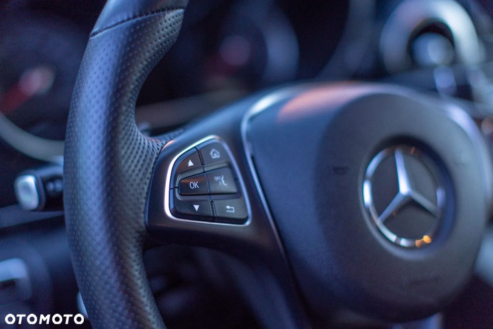 Mercedes-Benz Klasa V 220 (BlueTEC) d lang 7G-TRONIC Edition - 28