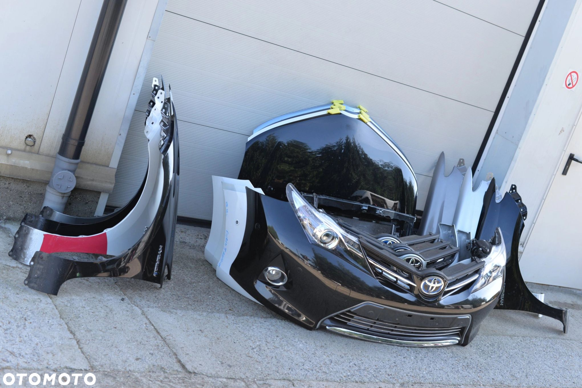 MASKA ZDERZAK GRILL BŁOTNIK LAMPA XENON PAS BELKA TOYOTA AURIS 2 II 12-15 - 2