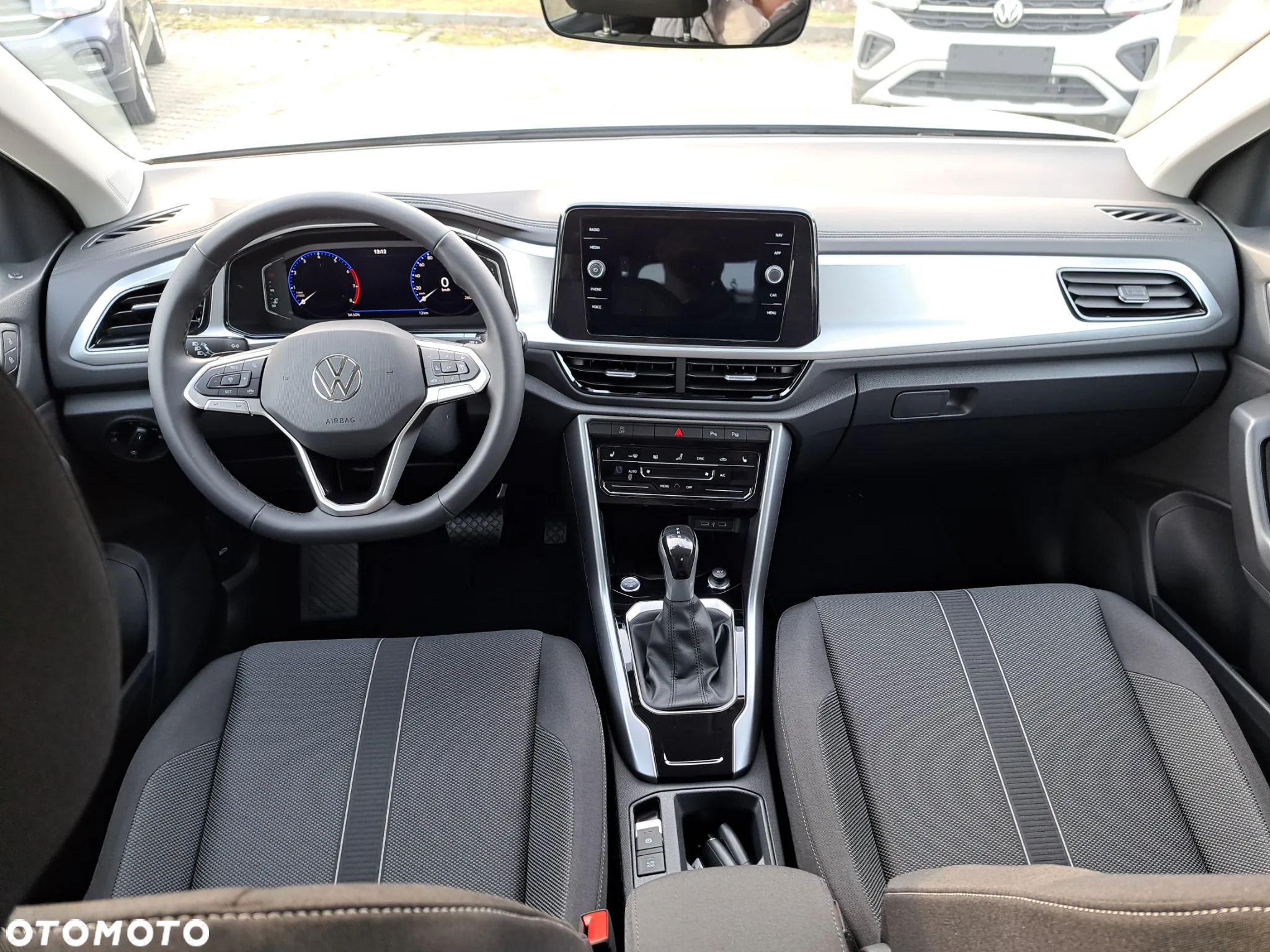 Volkswagen T-Roc 1.5 TSI Life Plus DSG - 12