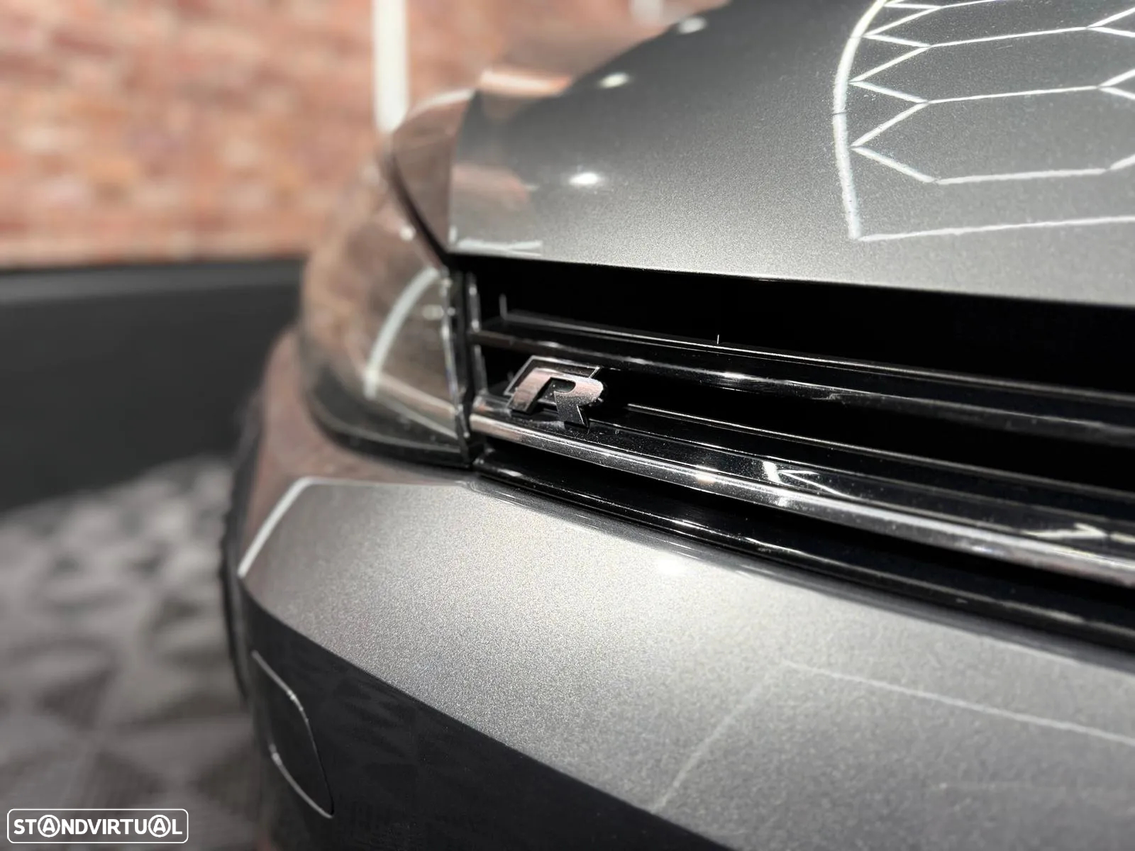 VW Golf R 2.0 TSI OPF 4Motion DSG - 3