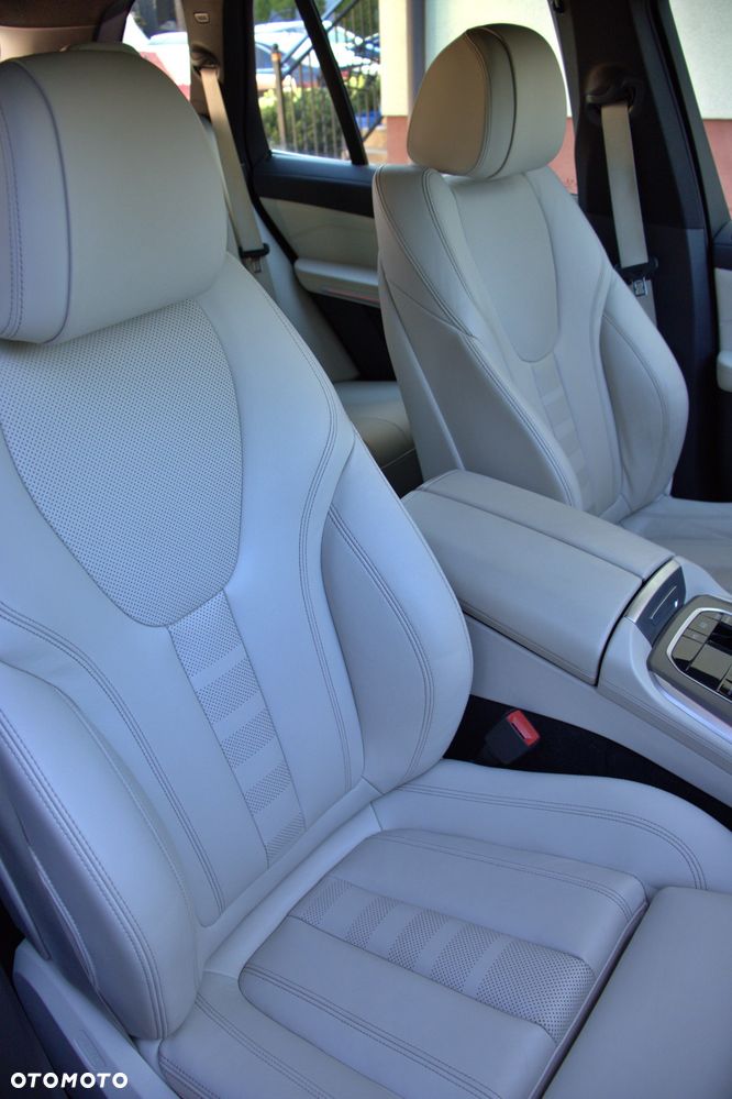BMW X5 xDrive30d mHEV - 8
