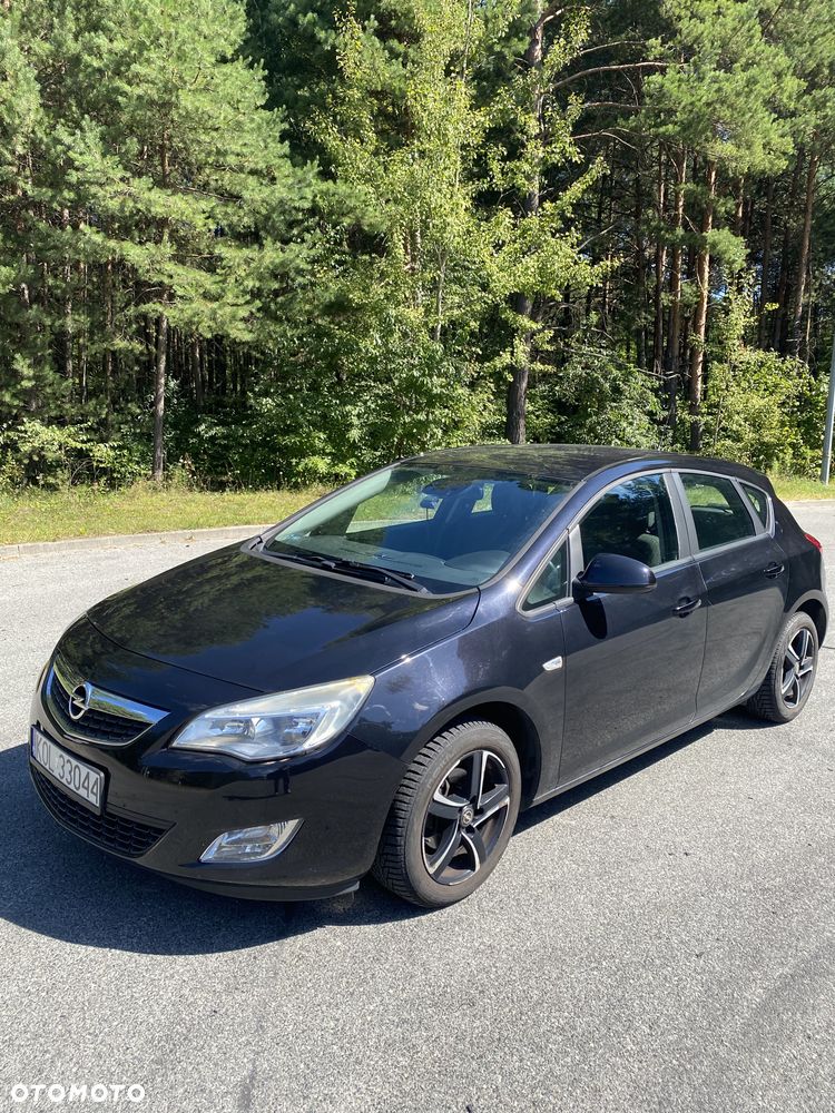 Opel Astra IV 1.4 T Cosmo - 8