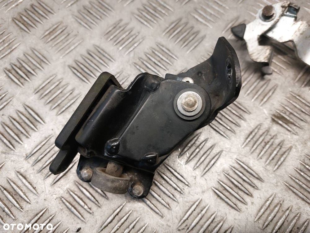 ROLKA DRZWI PRZESUWNYCH ŚRODEK + DÓŁ FIAT DUCATO III LIFT - 2