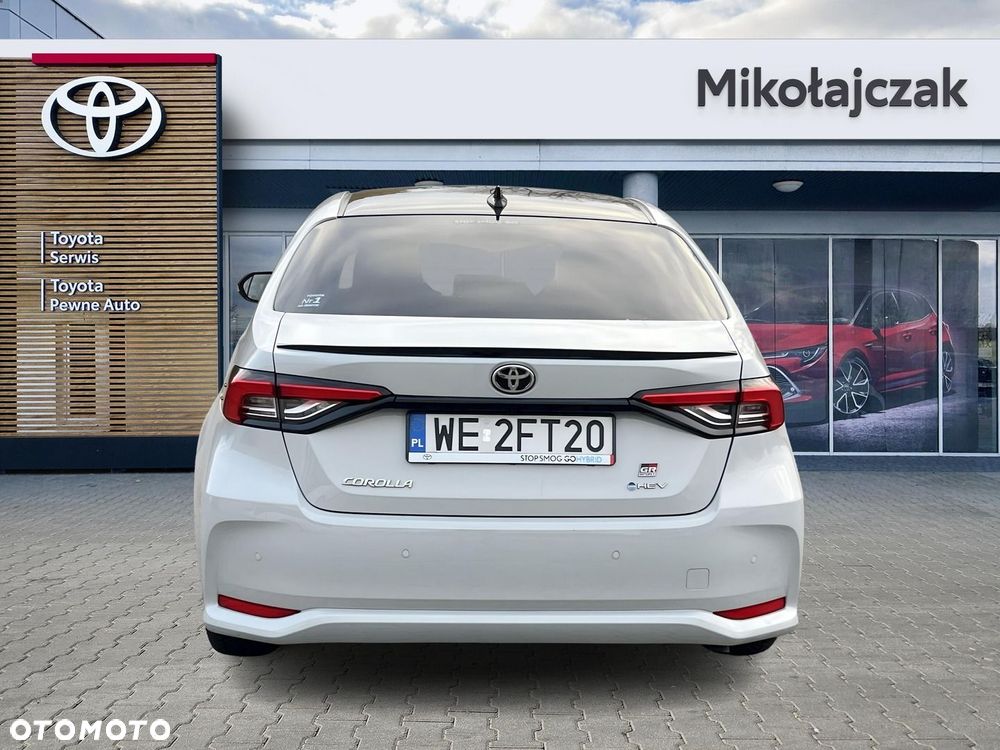 Toyota Corolla 1.8 Hybrid GR Sport Dynamic - 10
