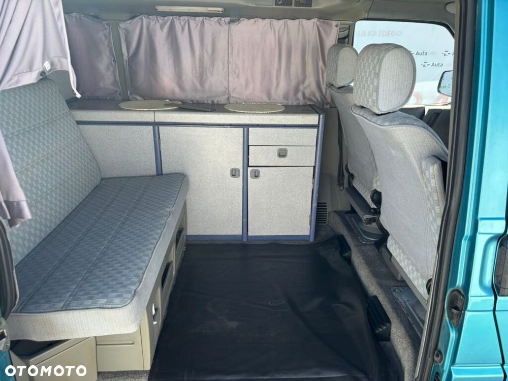 Volkswagen California - 13