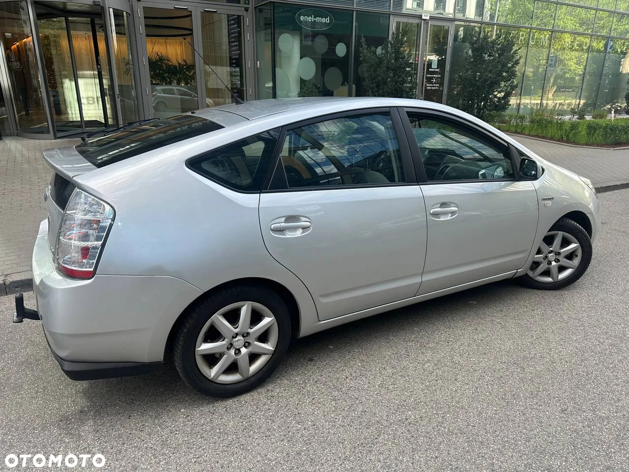 Toyota Prius - 3