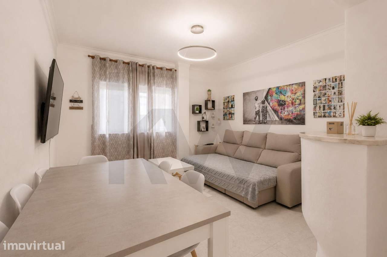 Apartamento T2 com 74 m2 | R/C Alto | Arrentela - Seixal - Grande imagem: 2/25