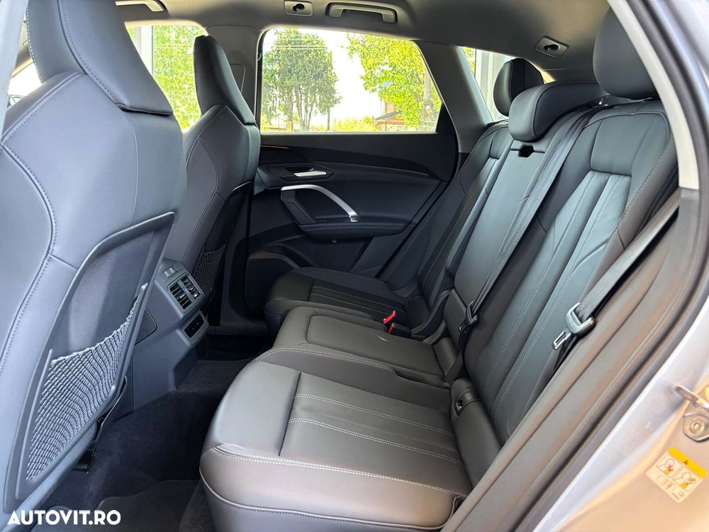 Audi Q5 40 TFSI quattro S tronic MHEV - 11