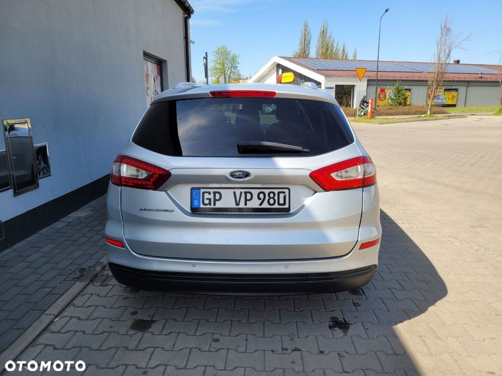 Ford Mondeo 2.0 TDCi Ambiente - 9