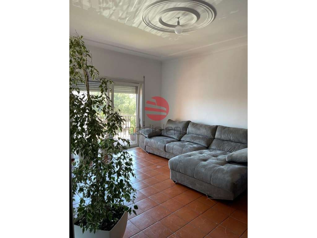 APARTAMENTO T3 - Grande imagem: 2/16